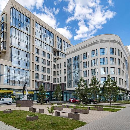 Apartments Lux 53/141 Astana Luaran gambar