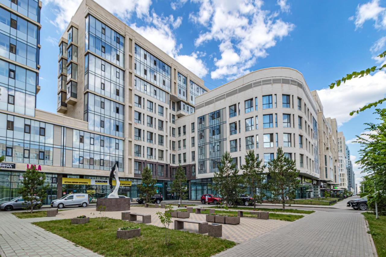 Apartments Lux 53/141 Astana Luaran gambar